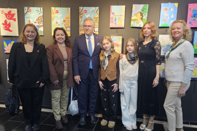 MİNİK ELLERDEN BÜYÜK ESERLER