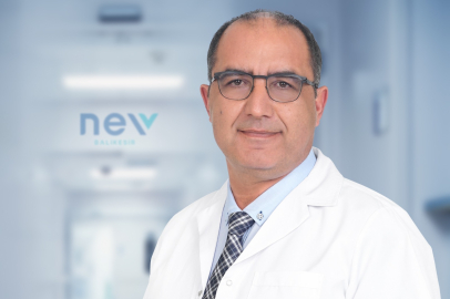 DİZ PROTEZİ HER ZAMAN KALICI MI? REVİZYON AMELİYATI NE ZAMAN GEREKİR?