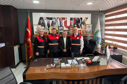 BAŞKAN DURU, MANKUT ÜYELERİNİ AĞIRLADI