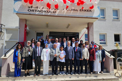 KARESİ'DE BİLİM RÜZGÂRI