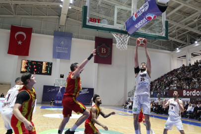 BORDO BK’DAN YARI FİNALDE KRİTİK ZAFER