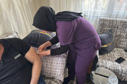 KEPSUT’TA MOBİL SAĞLIK HİZMETLERİ MAHALLELERE ULAŞTI