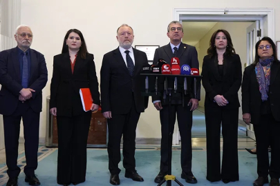 CHP’den DEM Parti’ye ara seçim ziyareti