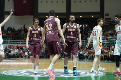 BORDO BASKETBOL’UN FİNAL UMUDU SON MAÇA KALDI