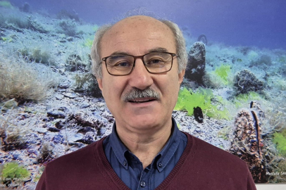 PROF. DR. MUSTAFA SARI’DAN UYARI: “DENİZ ÇAYIRLARINI KORUYALIM”