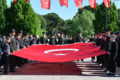 AKIN: “19 MAYIS; UMUDUN, CESARETİN VE MİLLET İRADESİNİN ADIDIR”