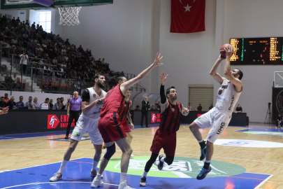 BANDIRMA BORDO FİNAL SERİSİNDE HATA YAPMADI: 2-0