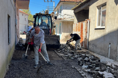 BİGADİÇ İLYASLAR MAHALLESİ’NDE ULAŞIM ALTYAPISI GÜÇLENDİRİLDİ