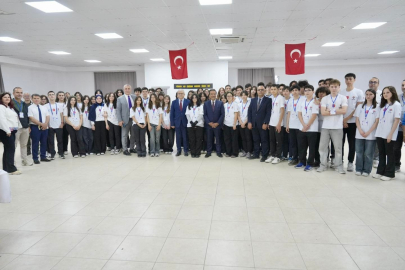 BURHANİYE’DE TÜBİTAK 4006 BİLİM FUARI AÇILDI