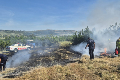 SUSURLUK’TA TRAKTÖR YANGINI ARAZİYE SIÇRADI