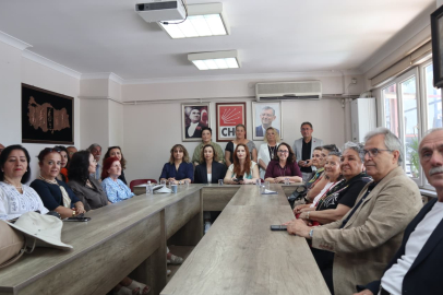 CHP'Lİ KADIN MECLİS ÜYELERİNDEN RÜMEYSA EKER’E TEPKİ