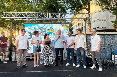 90’LAR RÜZGÂRI KUŞCENNETİ FESTİVALİ’NDE ESTİ
