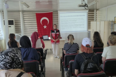 SOSYAL MEDYA DİJİTAL FARKINDALIK VATANDAŞLARA ANLATILDI