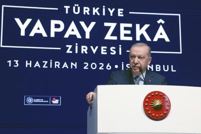 REKTÖR BOZ, TÜRKİYE YAPAY ZEKÂ ZİRVESİ’NDE YER ALDI
