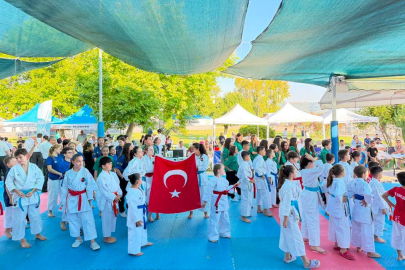 ERDEK’TE BEACH KARATE ŞAMPİYONASI NEFES KESTİ